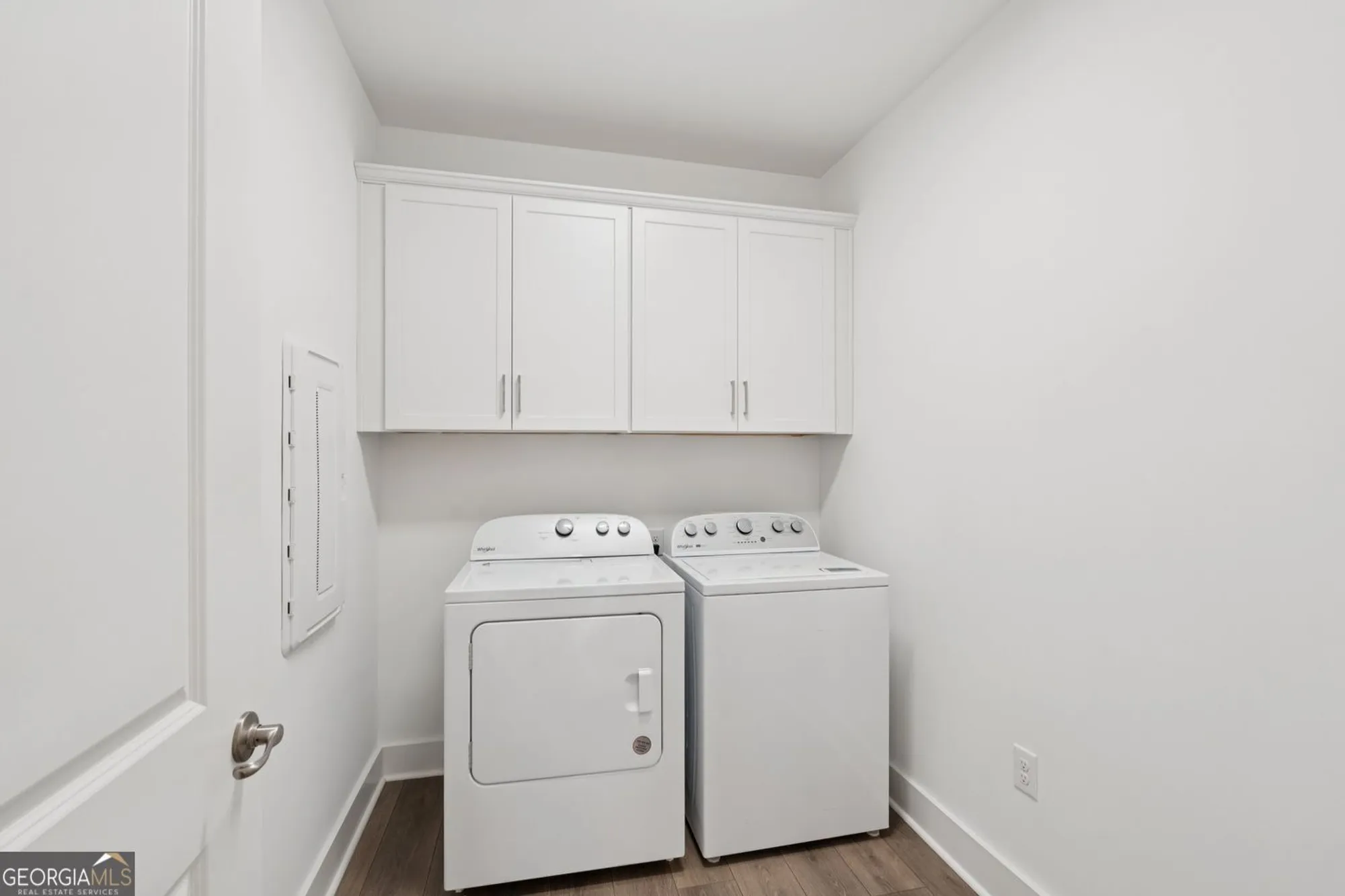 Property Slideshow image 24 of 46 | 3321 orwell way 3106, Cumming, GA, 30041