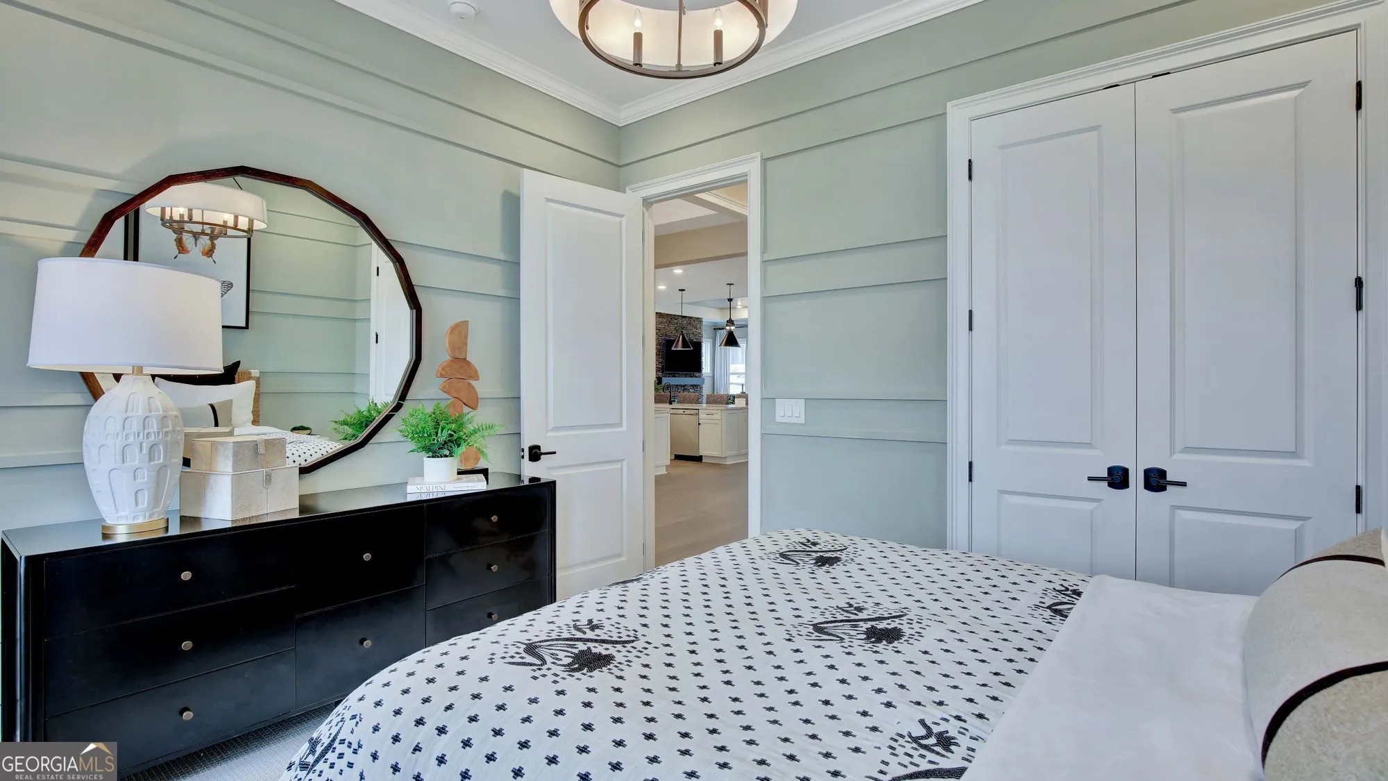 Property Slideshow image 19 of 30 | 150 cresswind blvd, Newnan, GA, 30263