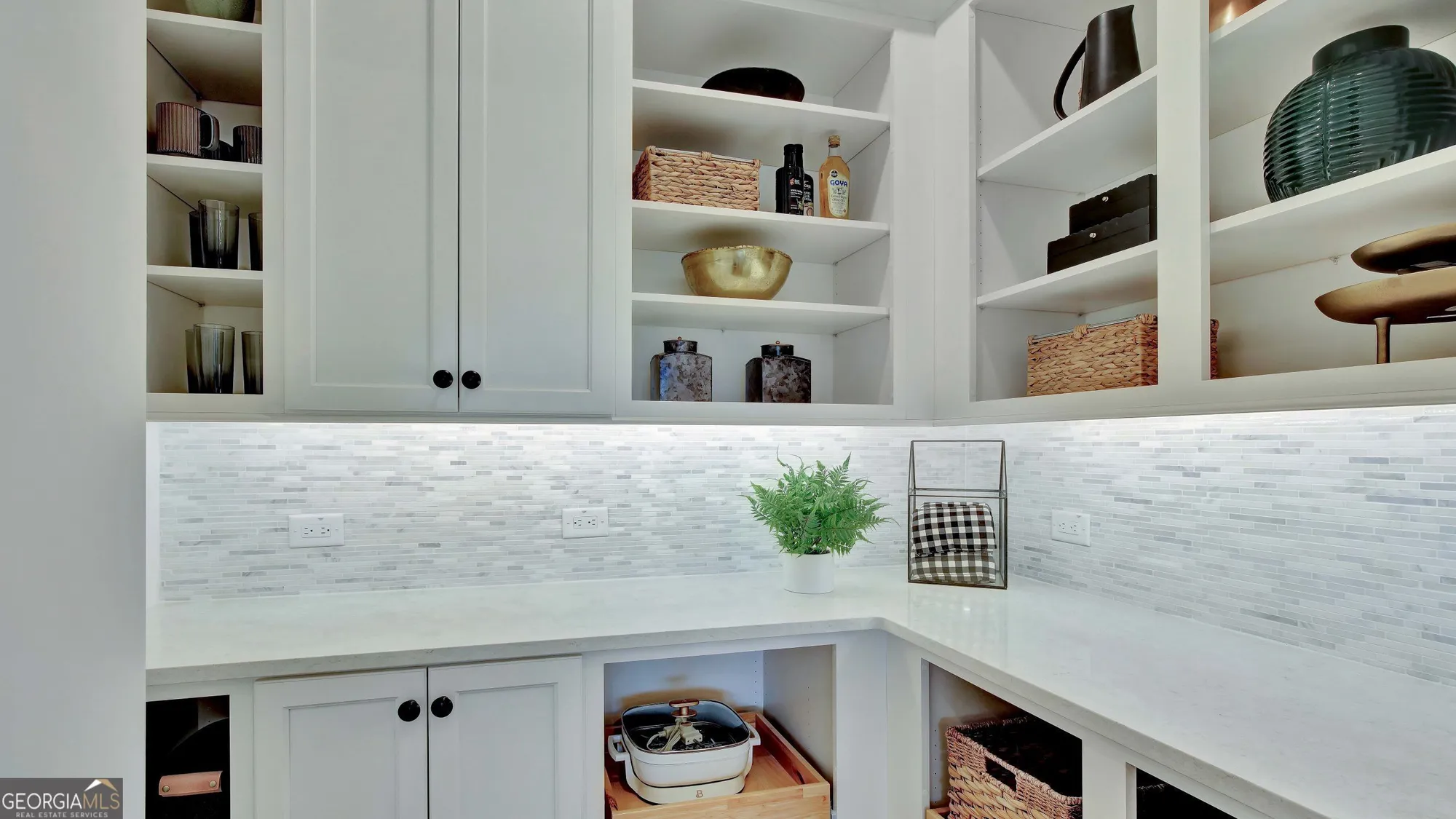 Property Slideshow image 4 of 30 | 150 cresswind blvd, Newnan, GA, 30263