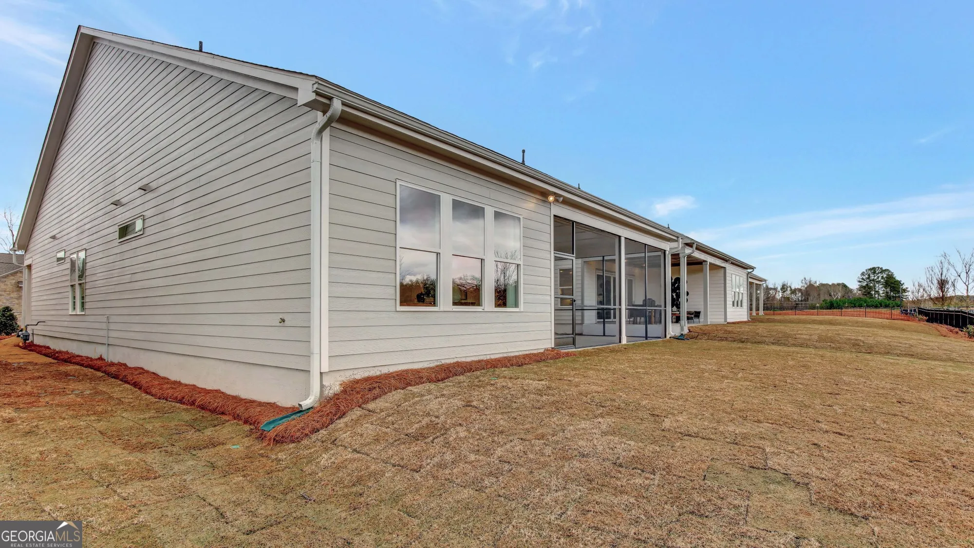 Property Slideshow image 25 of 30 | 150 cresswind blvd, Newnan, GA, 30263