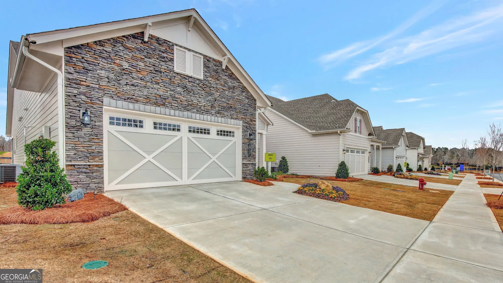 Property Slideshow image 24 of 30 | 150 cresswind blvd, Newnan, GA, 30263