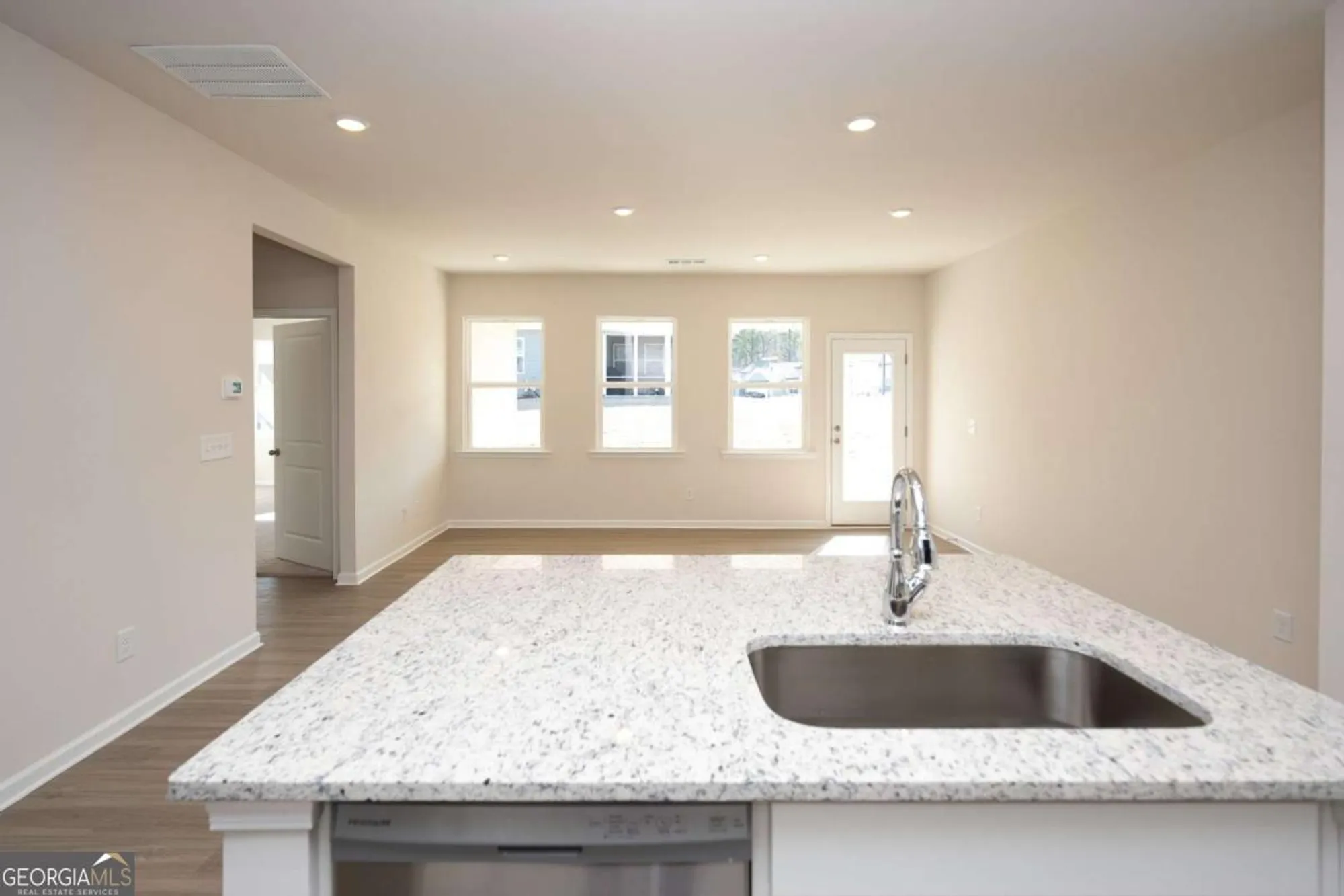 Property Slideshow image 10 of 32 | 27 rosebud ln # 37, Dallas, GA, 30132