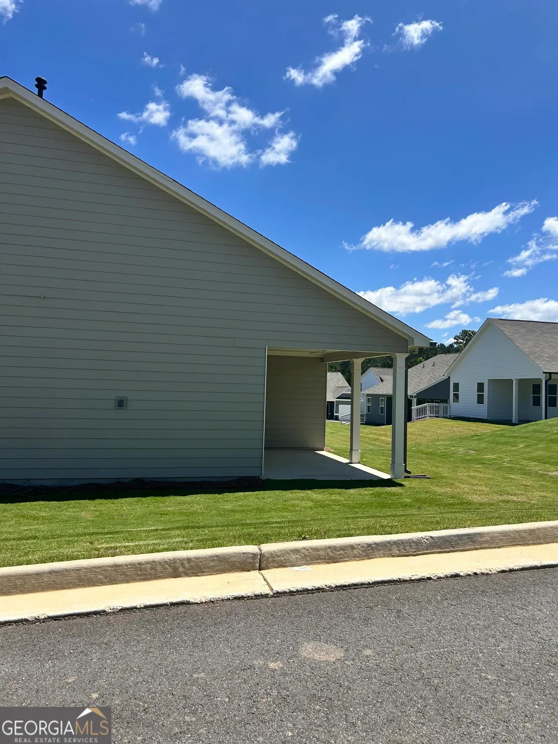 Property Slideshow image 27 of 32 | 27 rosebud ln # 37, Dallas, GA, 30132