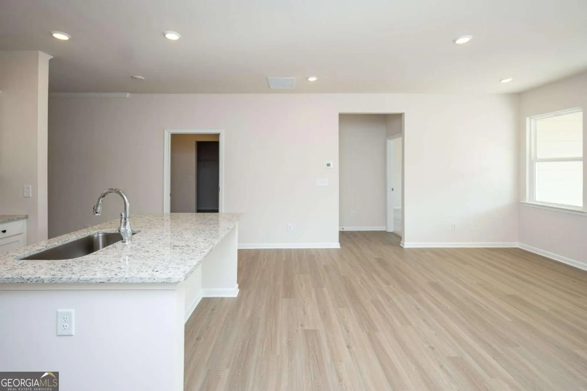 Property Slideshow image 6 of 32 | 27 rosebud ln # 37, Dallas, GA, 30132