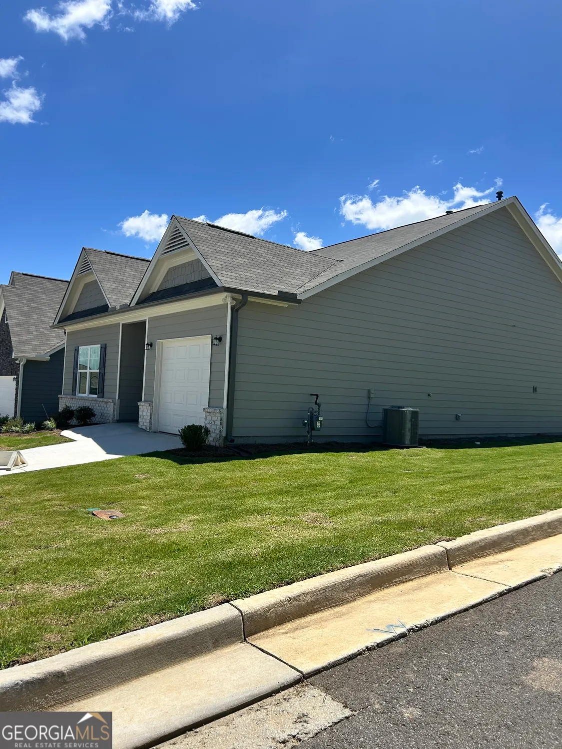 Property Slideshow image 26 of 32 | 27 rosebud ln # 37, Dallas, GA, 30132