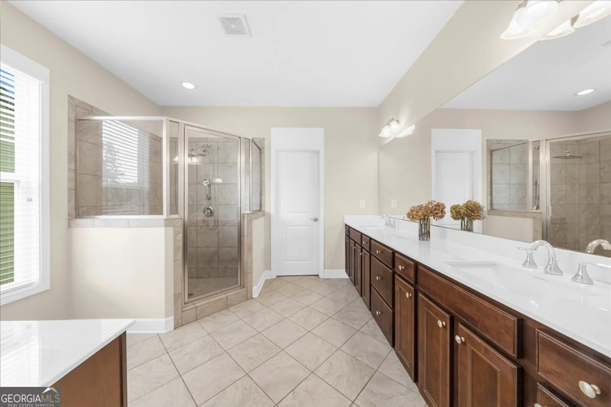 Property Slideshow image 22 of 83 | 3925 sweet magnolia dr, Gainesville, GA, 30504