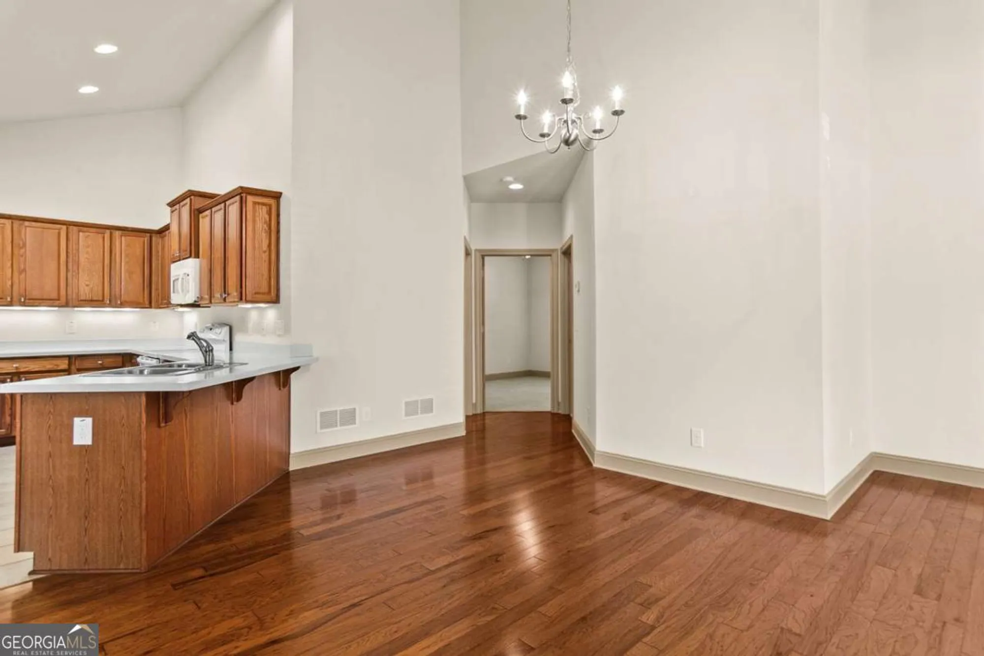 Property Slideshow image 10 of 46 | 120 chastain rd 1407, Kennesaw, GA, 30144