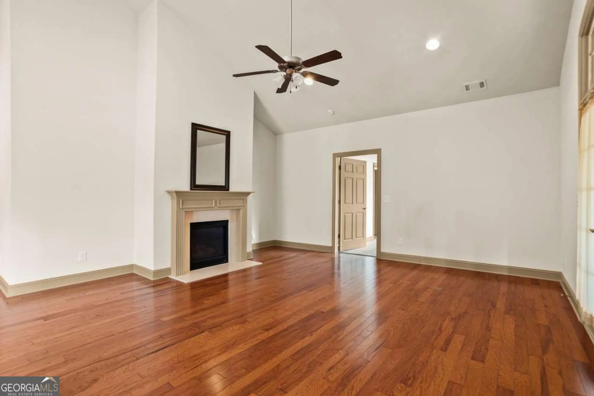 Property Slideshow image 19 of 46 | 120 chastain rd 1407, Kennesaw, GA, 30144