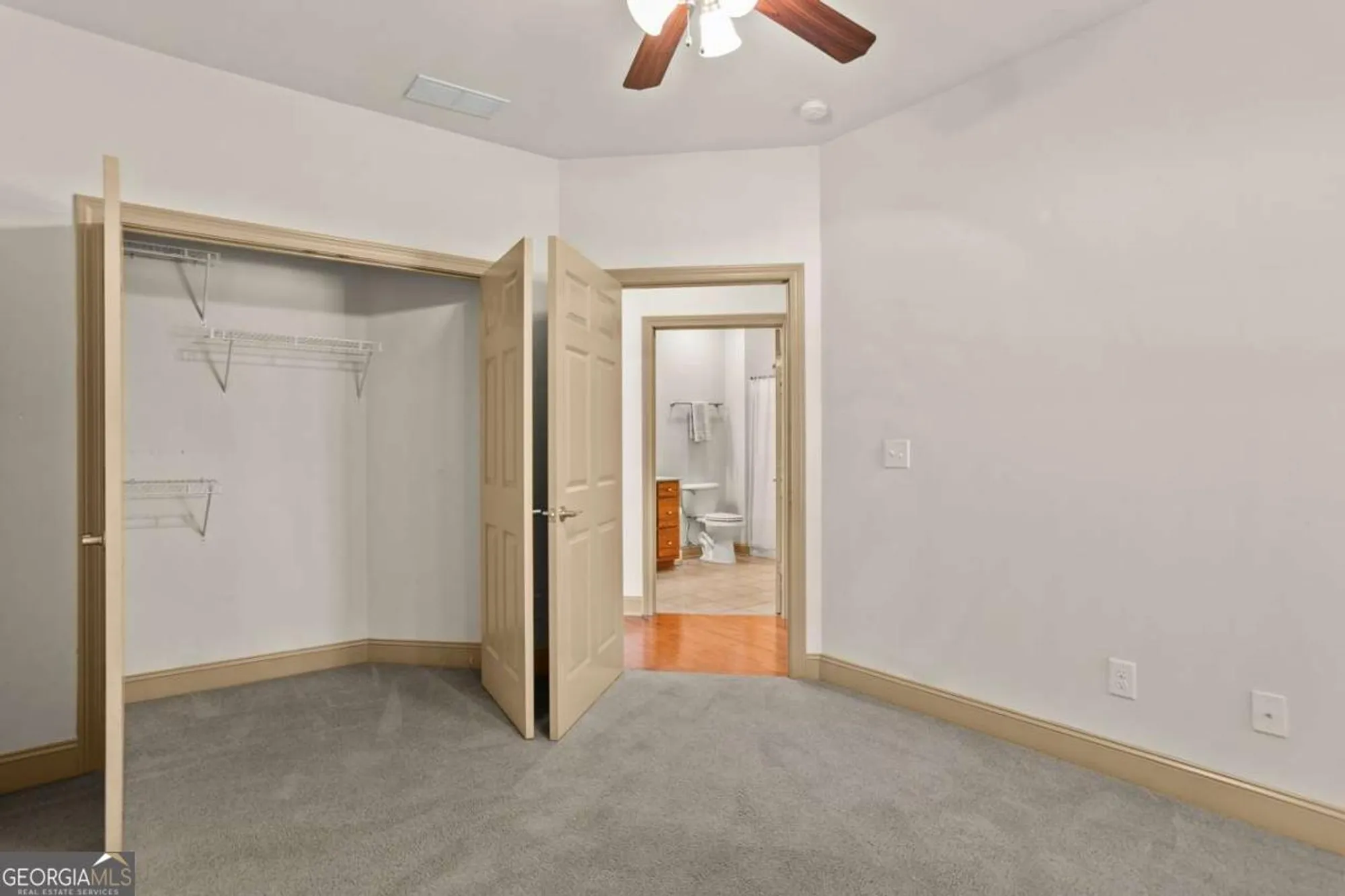 Property Slideshow image 31 of 46 | 120 chastain rd 1407, Kennesaw, GA, 30144