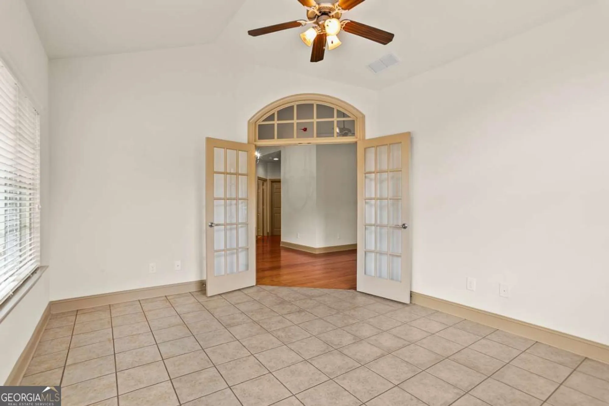 Property Slideshow image 39 of 46 | 120 chastain rd 1407, Kennesaw, GA, 30144