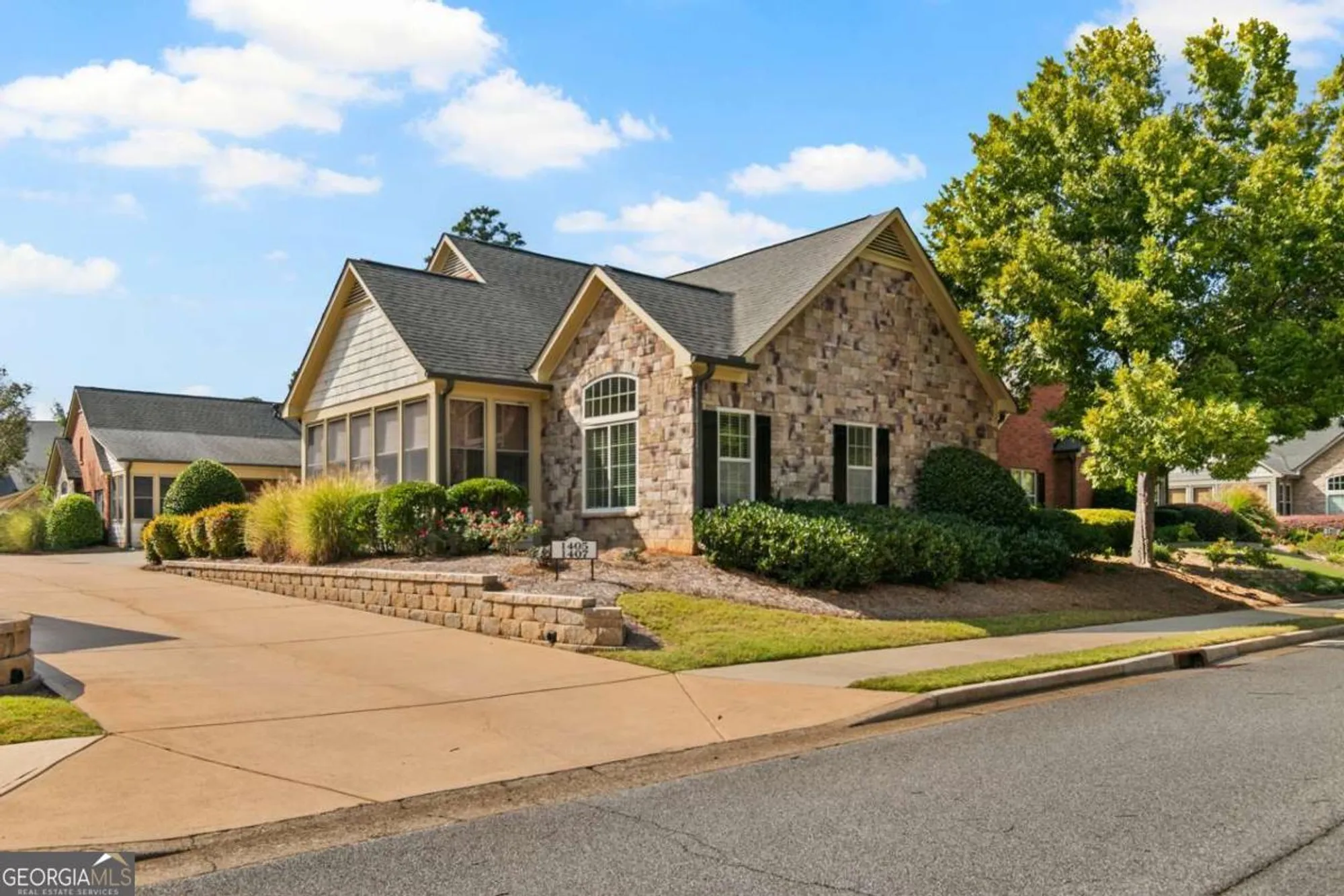 Property Slideshow image 2 of 46 | 120 chastain rd 1407, Kennesaw, GA, 30144