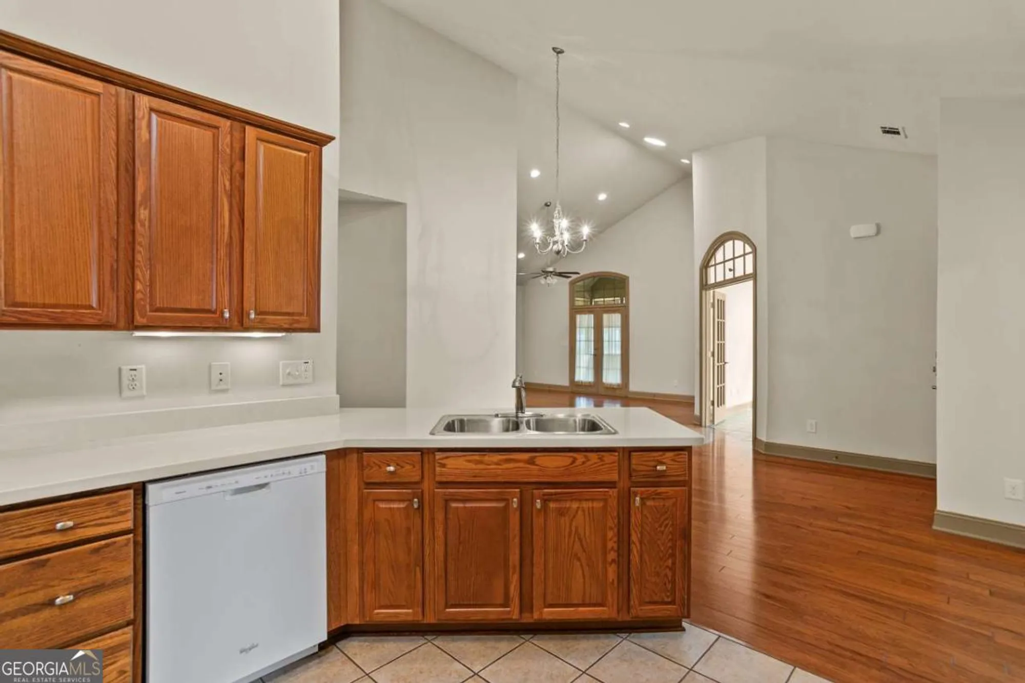 Property Slideshow image 13 of 46 | 120 chastain rd 1407, Kennesaw, GA, 30144