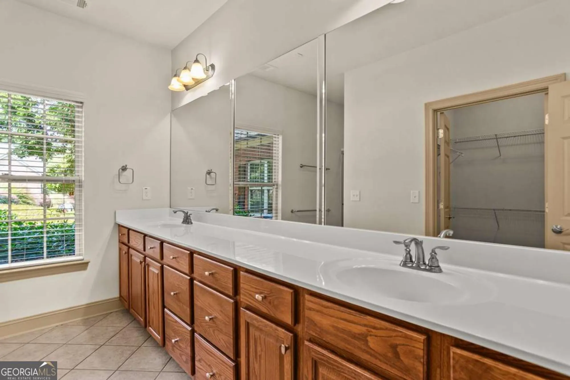 Property Slideshow image 28 of 46 | 120 chastain rd 1407, Kennesaw, GA, 30144