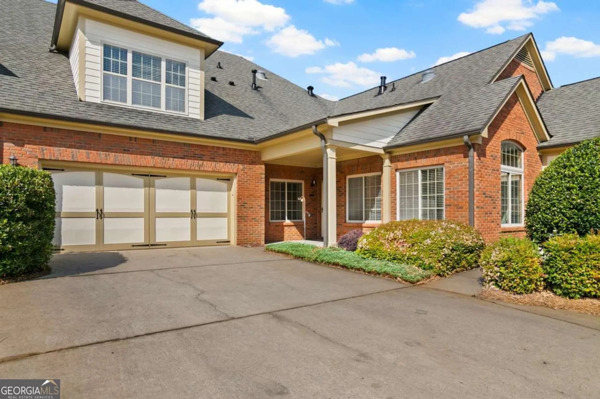 Property Slideshow image 5 of 46 | 120 chastain rd 1407, Kennesaw, GA, 30144