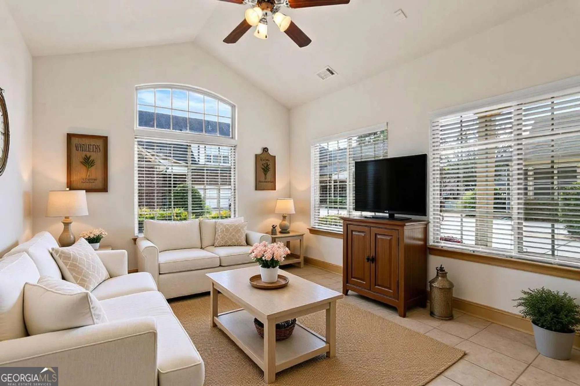 Property Slideshow image 38 of 46 | 120 chastain rd 1407, Kennesaw, GA, 30144