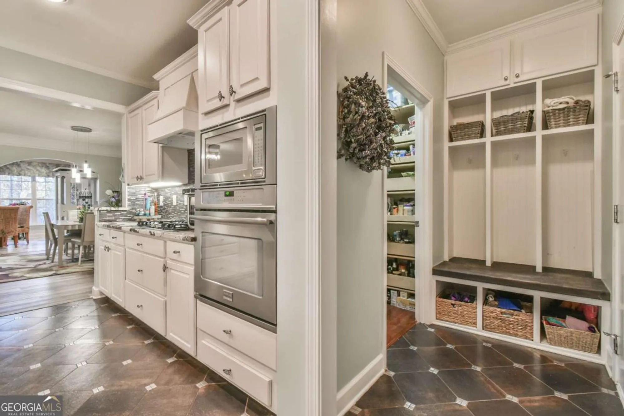 Property Slideshow image 15 of 60 | 6352 falling water ln, Hoschton, GA, 30548