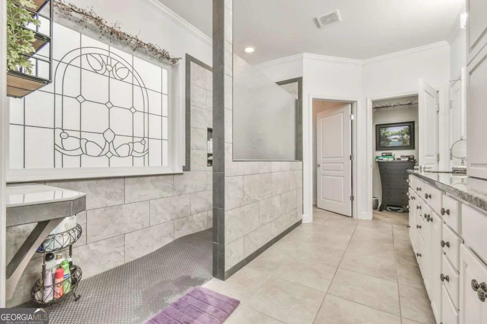 Property Slideshow image 31 of 60 | 6352 falling water ln, Hoschton, GA, 30548