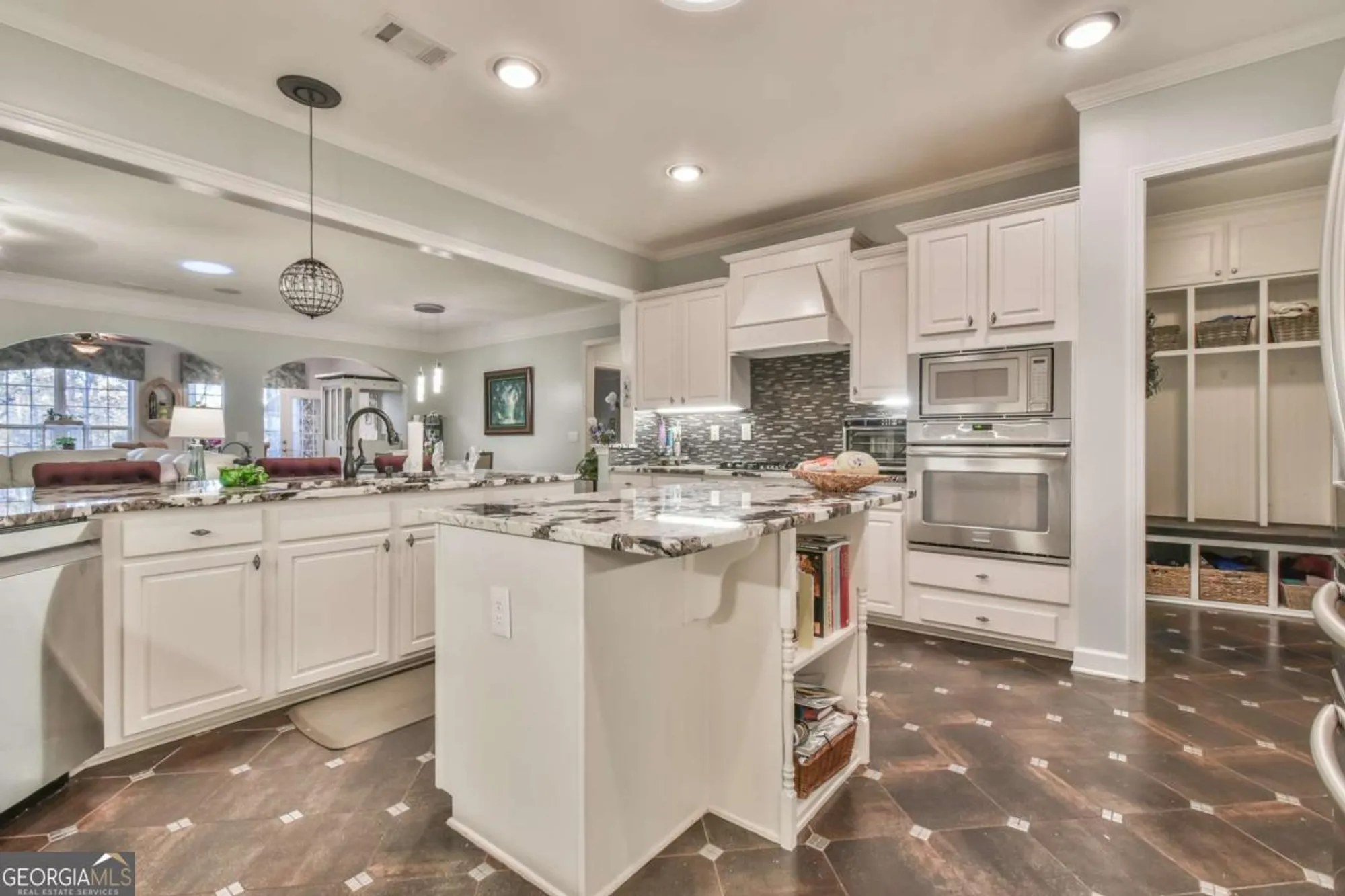 Property Slideshow image 8 of 60 | 6352 falling water ln, Hoschton, GA, 30548