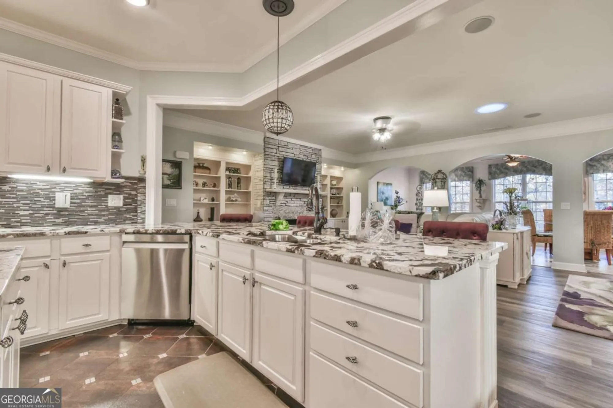 Property Slideshow image 12 of 60 | 6352 falling water ln, Hoschton, GA, 30548