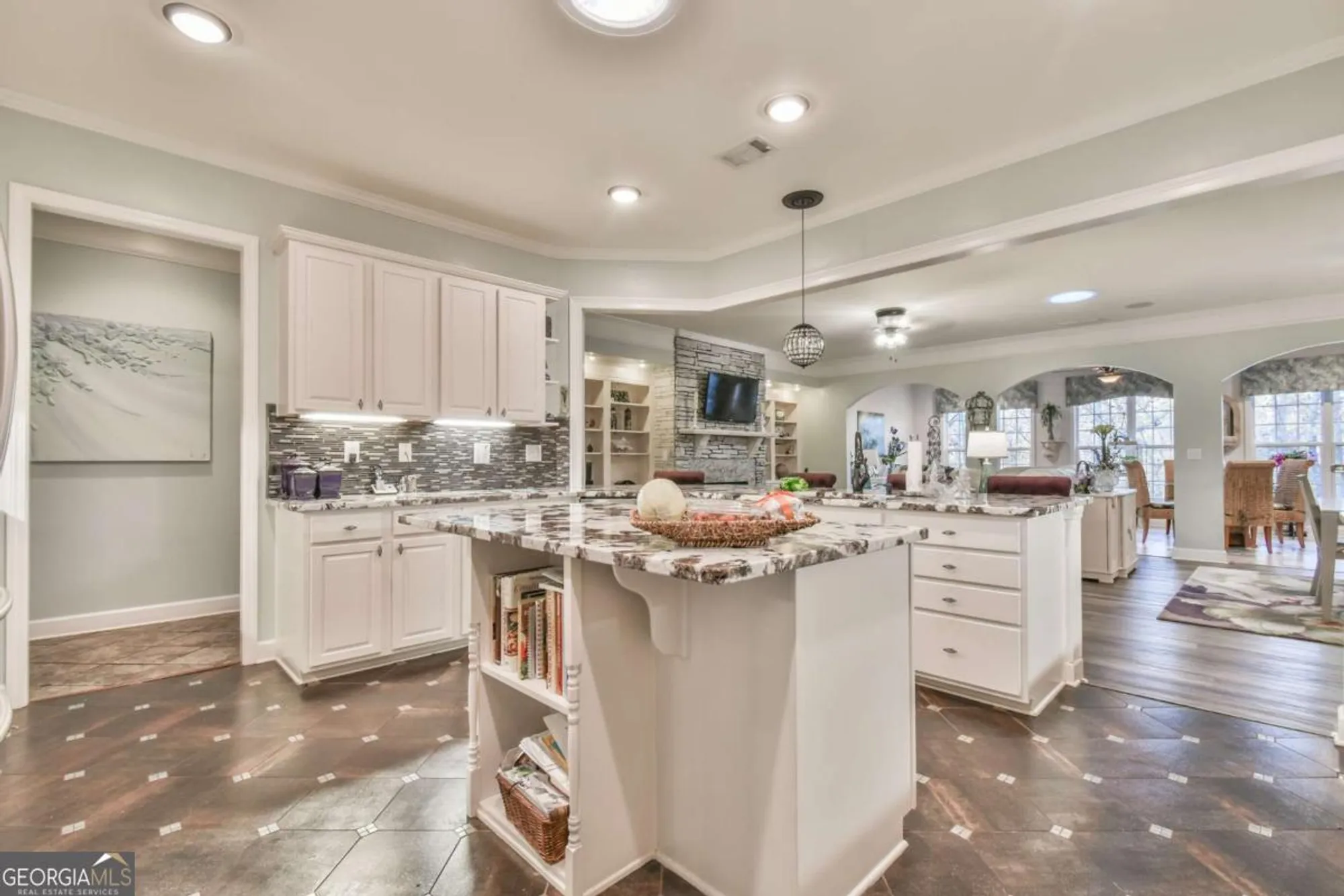 Property Slideshow image 7 of 60 | 6352 falling water ln, Hoschton, GA, 30548