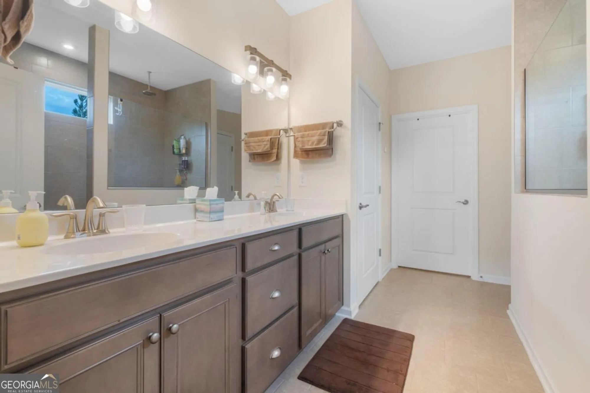 Property Slideshow image 27 of 52 | 1081 southwood way, Greensboro, GA, 30642