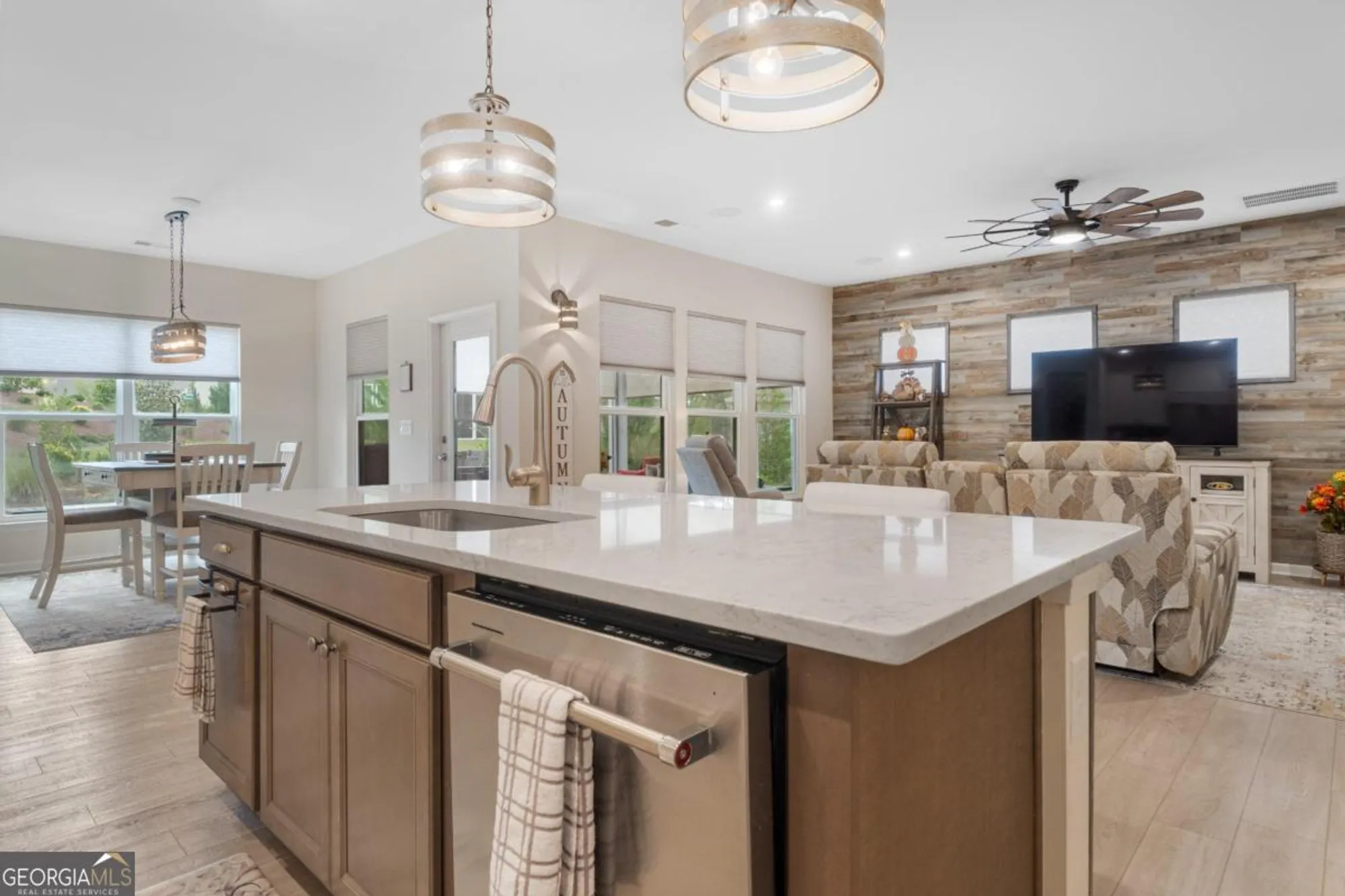 Property Slideshow image 22 of 52 | 1081 southwood way, Greensboro, GA, 30642