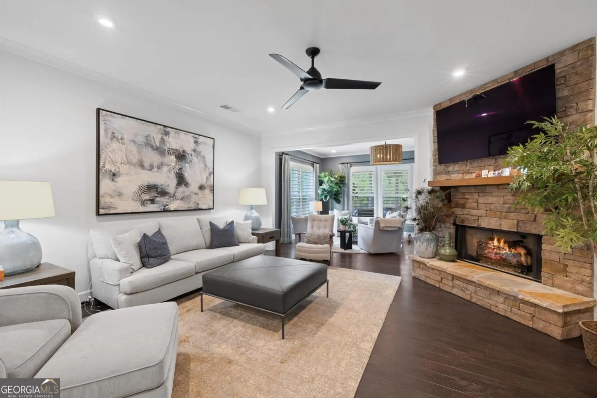 Property Slideshow image 2 of 32 | 1060 southwood way, Greensboro, GA, 30642