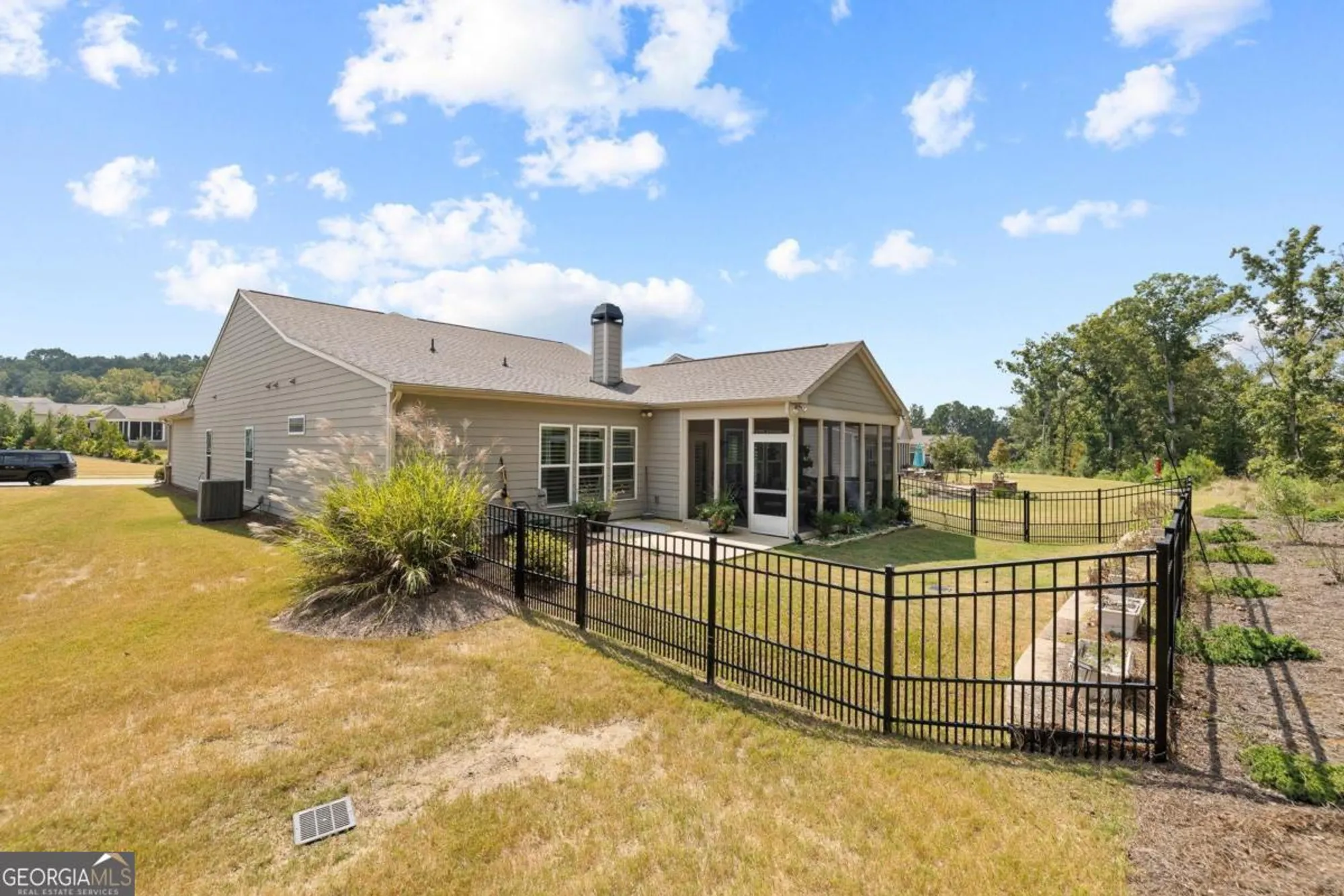 Property Slideshow image 26 of 32 | 1060 southwood way, Greensboro, GA, 30642