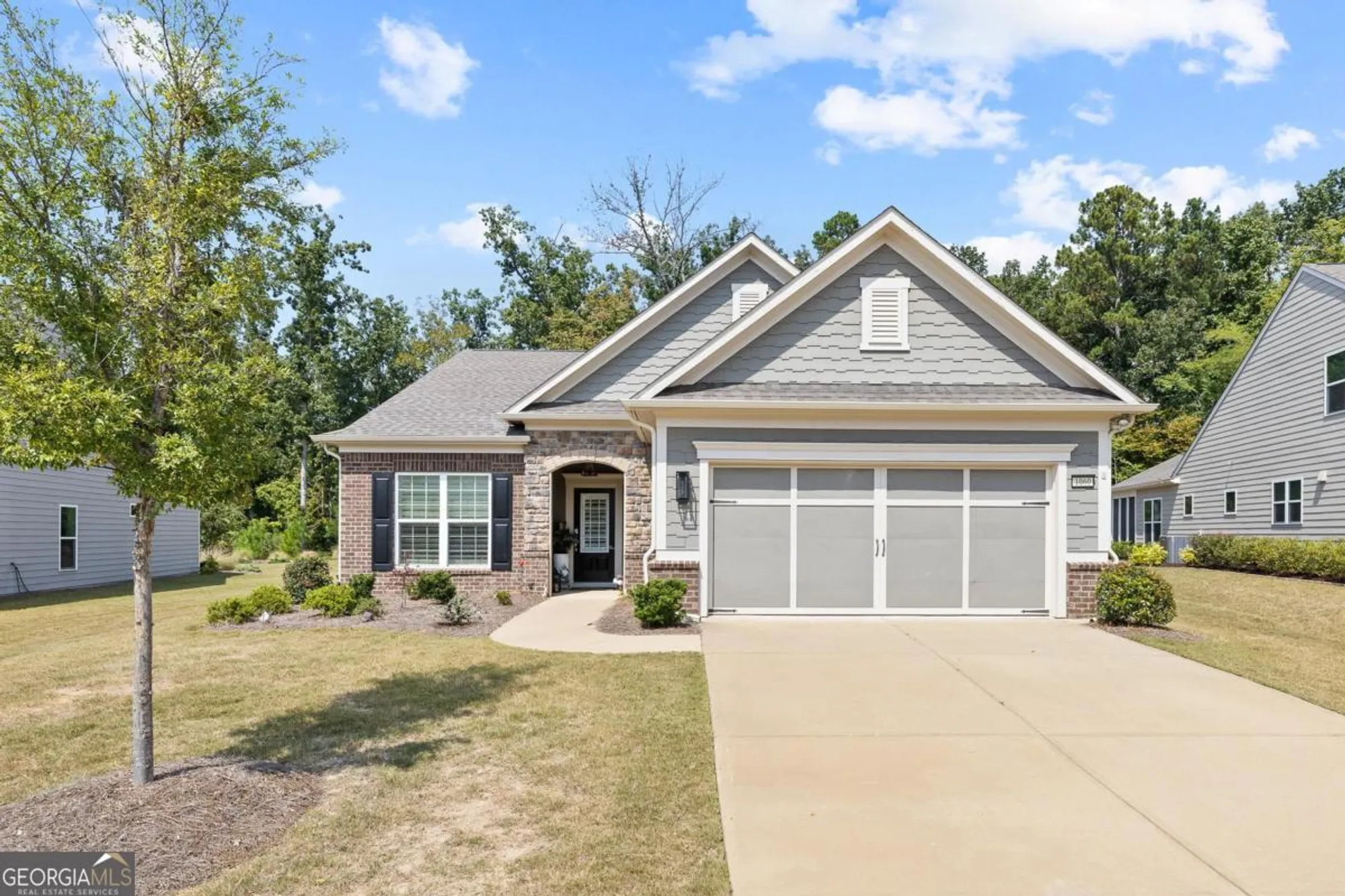Property Slideshow image 1 of 32 | 1060 southwood way, Greensboro, GA, 30642