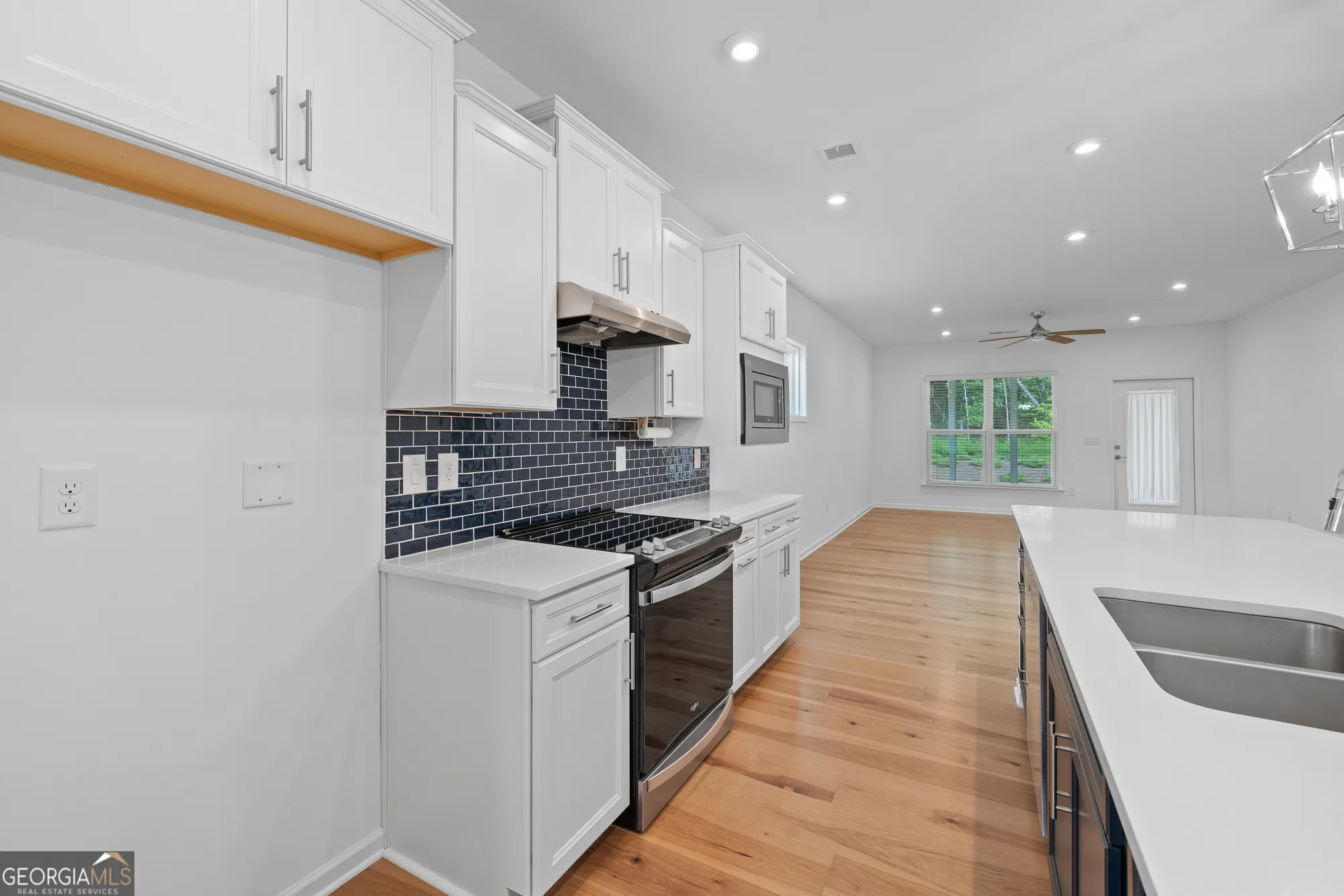 Property Slideshow image 6 of 42 | 1300 starboard way, Greensboro, GA, 30642