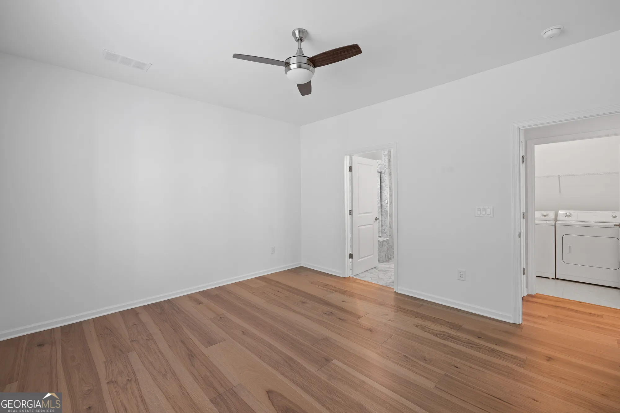 Property Slideshow image 26 of 42 | 1300 starboard way, Greensboro, GA, 30642