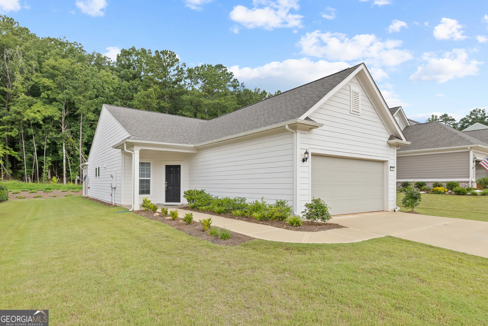 Property Slideshow image 1 of 42 | 1300 starboard way, Greensboro, GA, 30642
