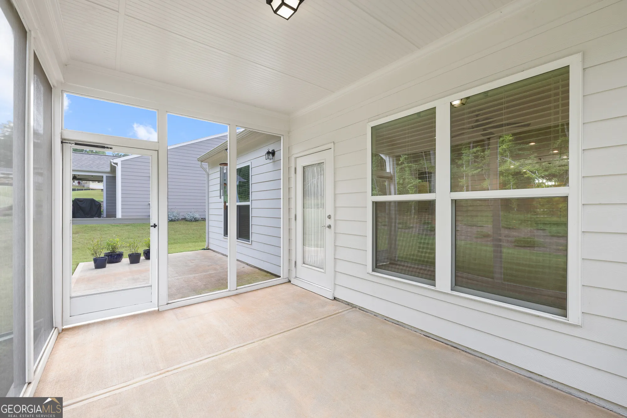 Property Slideshow image 20 of 42 | 1300 starboard way, Greensboro, GA, 30642