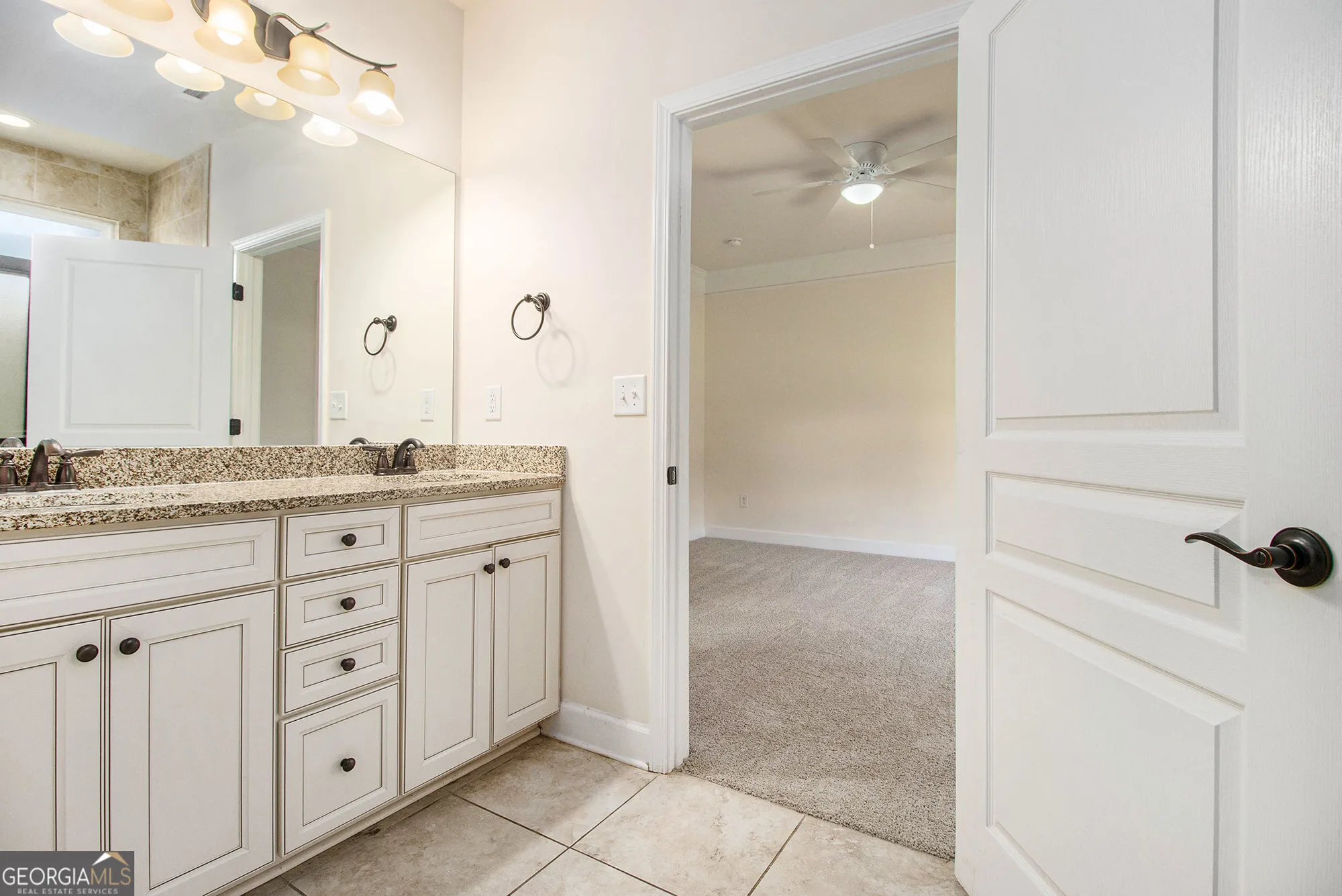 Property Slideshow image 17 of 24 | 607 larch looper dr, Griffin, GA, 30223