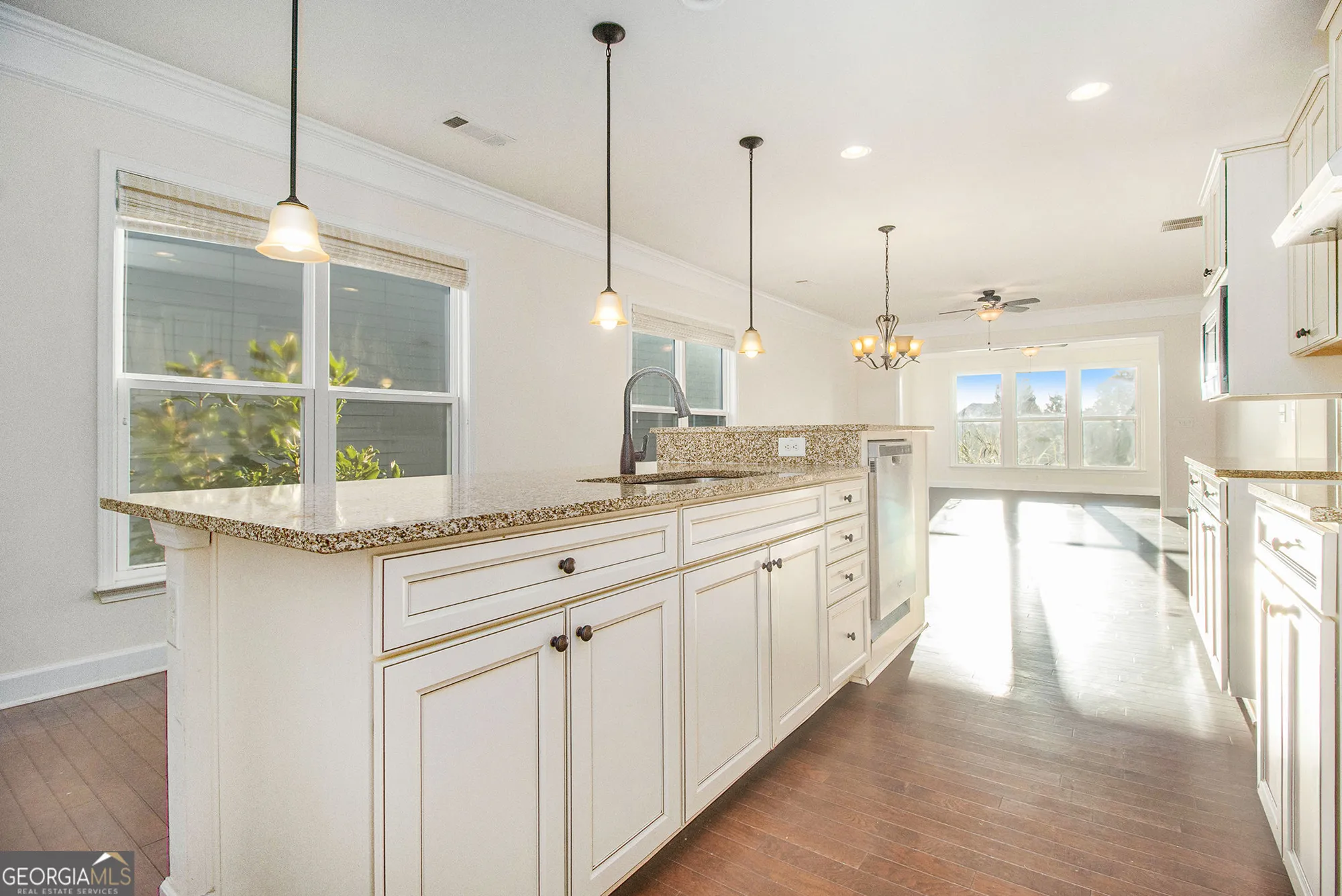 Property Slideshow image 12 of 24 | 607 larch looper dr, Griffin, GA, 30223