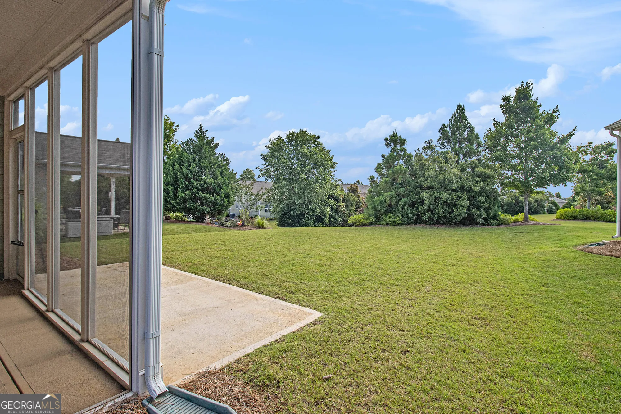 Property Slideshow image 22 of 24 | 607 larch looper dr, Griffin, GA, 30223