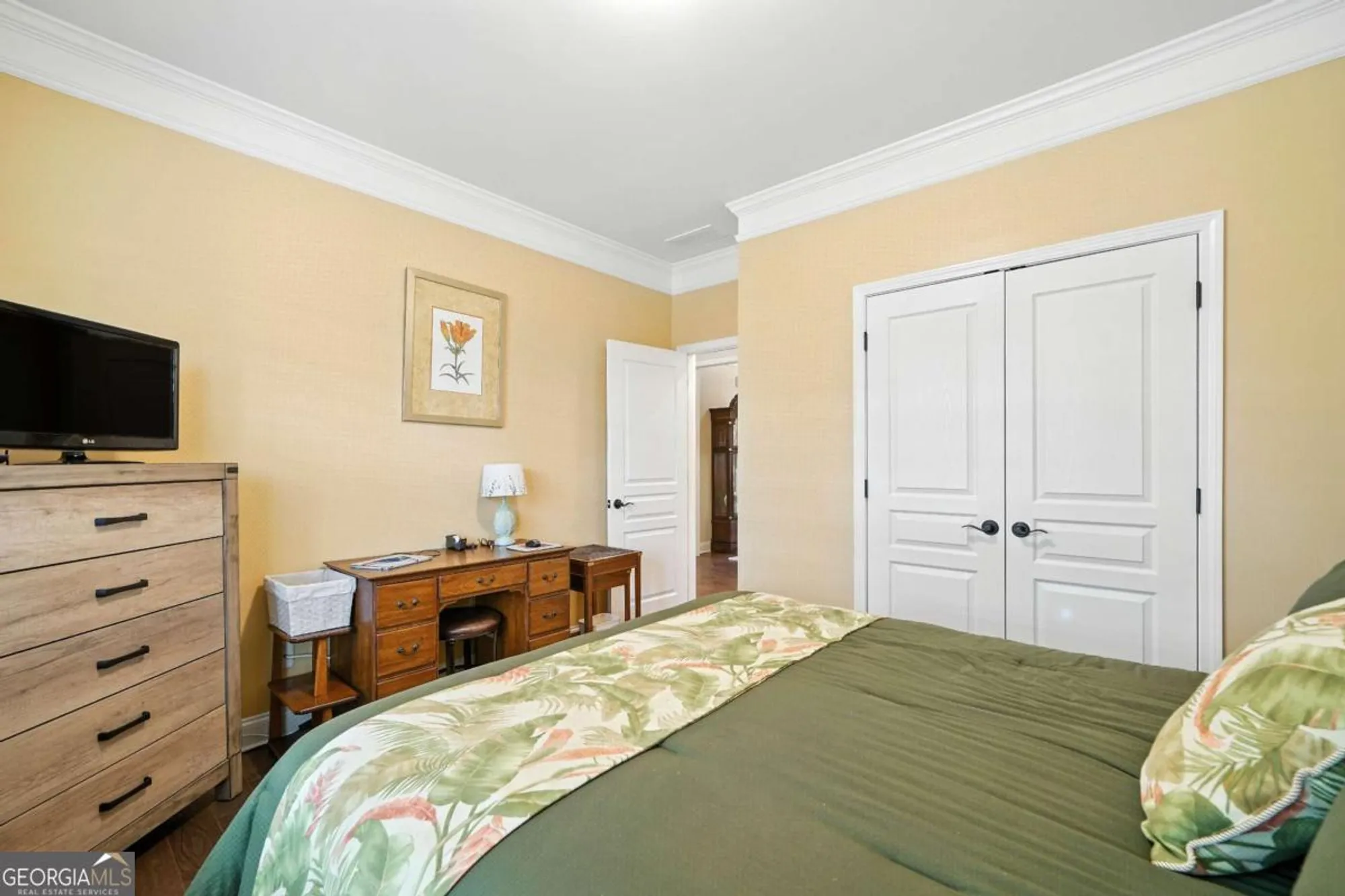 Property Slideshow image 18 of 40 | 402 laurel spring ct, Canton, GA, 30114