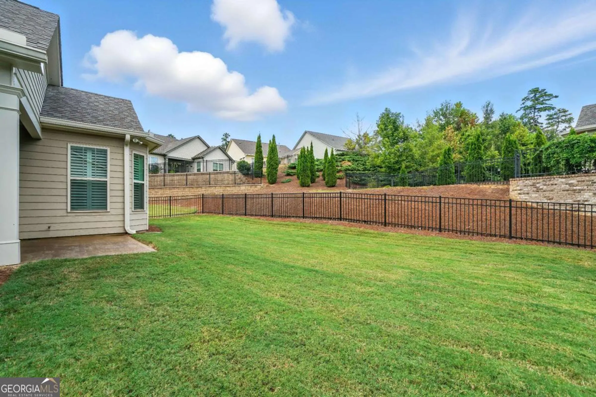 Property Slideshow image 39 of 40 | 402 laurel spring ct, Canton, GA, 30114