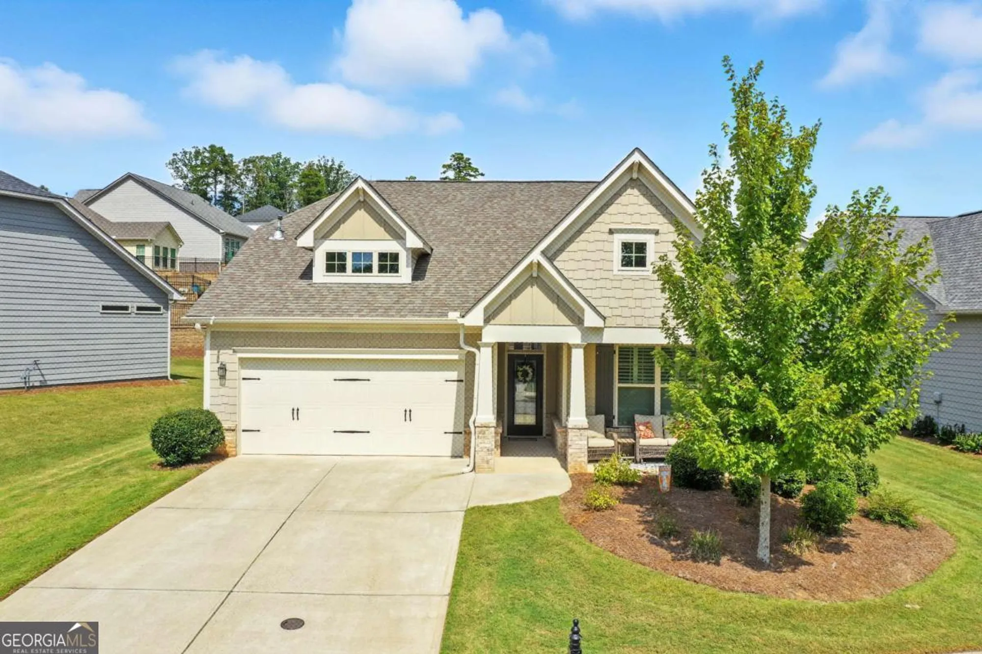 Property Slideshow image 4 of 40 | 402 laurel spring ct, Canton, GA, 30114