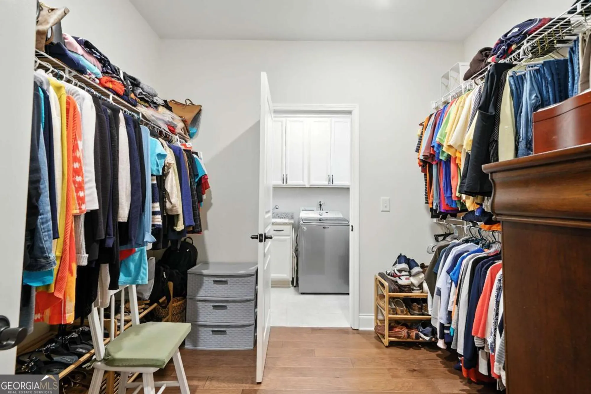 Property Slideshow image 23 of 40 | 402 laurel spring ct, Canton, GA, 30114