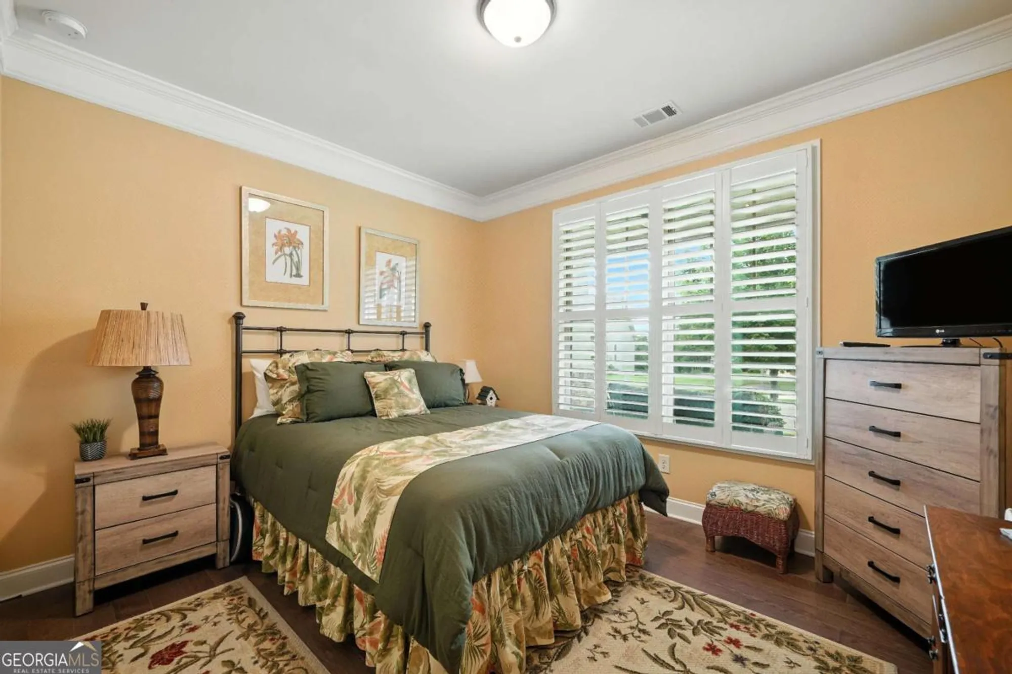 Property Slideshow image 17 of 40 | 402 laurel spring ct, Canton, GA, 30114