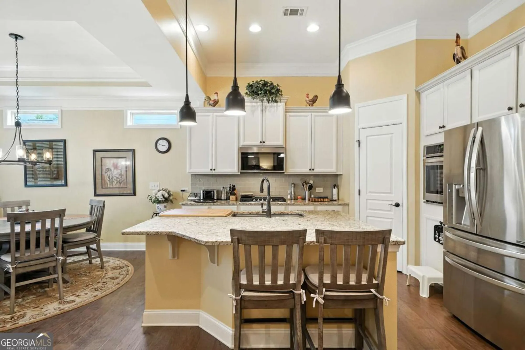 Property Slideshow image 34 of 40 | 402 laurel spring ct, Canton, GA, 30114