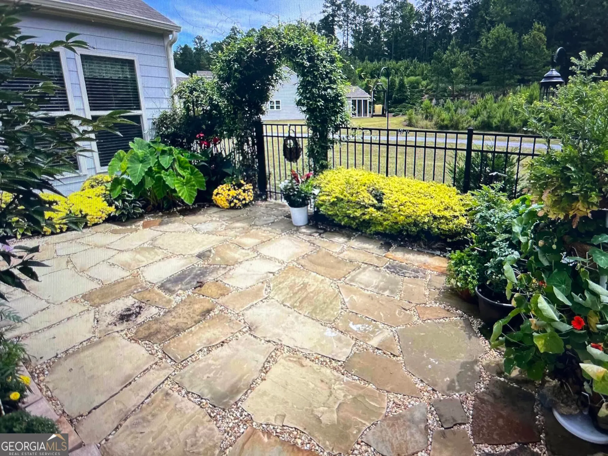 Property Slideshow image 8 of 43 | 1261 crooked creek rd, Greensboro, GA, 30642