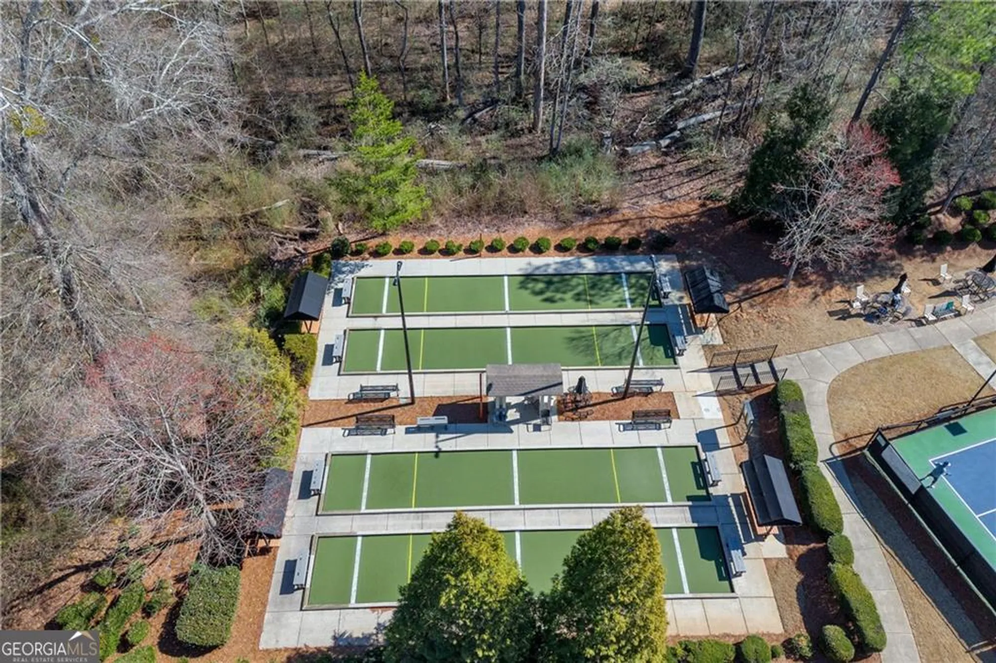 Property Slideshow image 40 of 48 | 6247 longleaf dr, Hoschton, GA, 30548