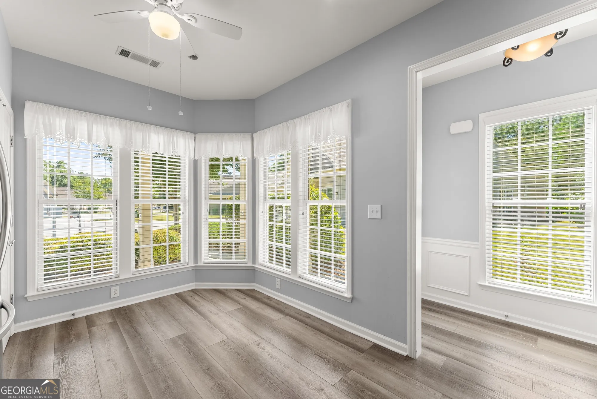 Property Slideshow image 8 of 48 | 6247 longleaf dr, Hoschton, GA, 30548