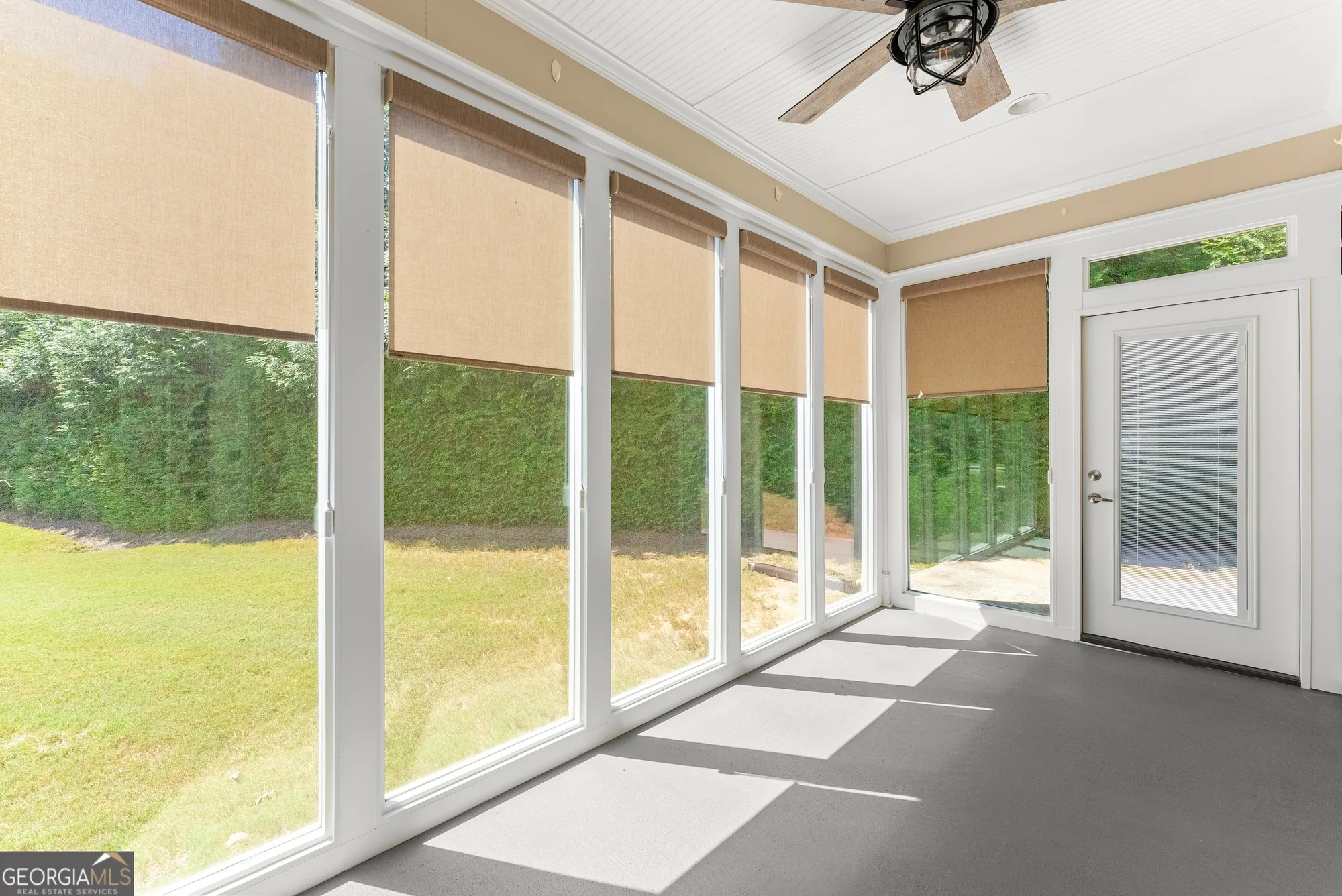 Property Slideshow image 23 of 48 | 6247 longleaf dr, Hoschton, GA, 30548