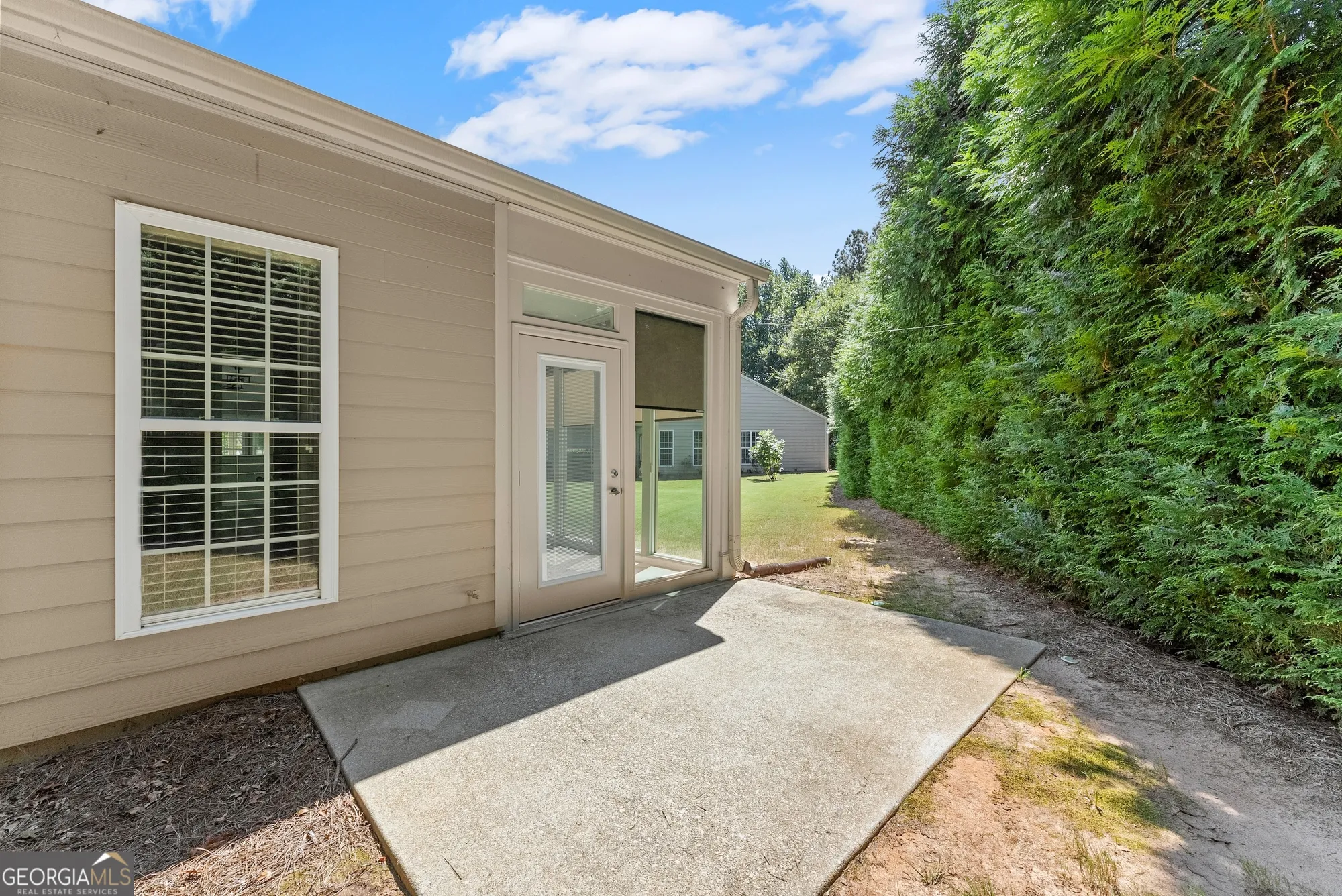 Property Slideshow image 26 of 48 | 6247 longleaf dr, Hoschton, GA, 30548