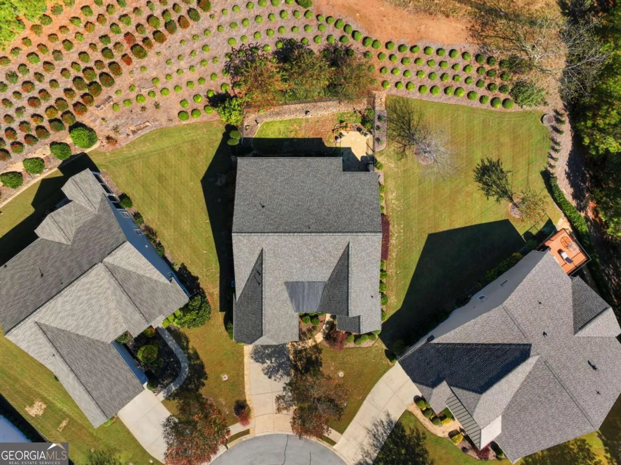 Property Slideshow image 49 of 51 | 6745 mill rock ct, Hoschton, GA, 30548