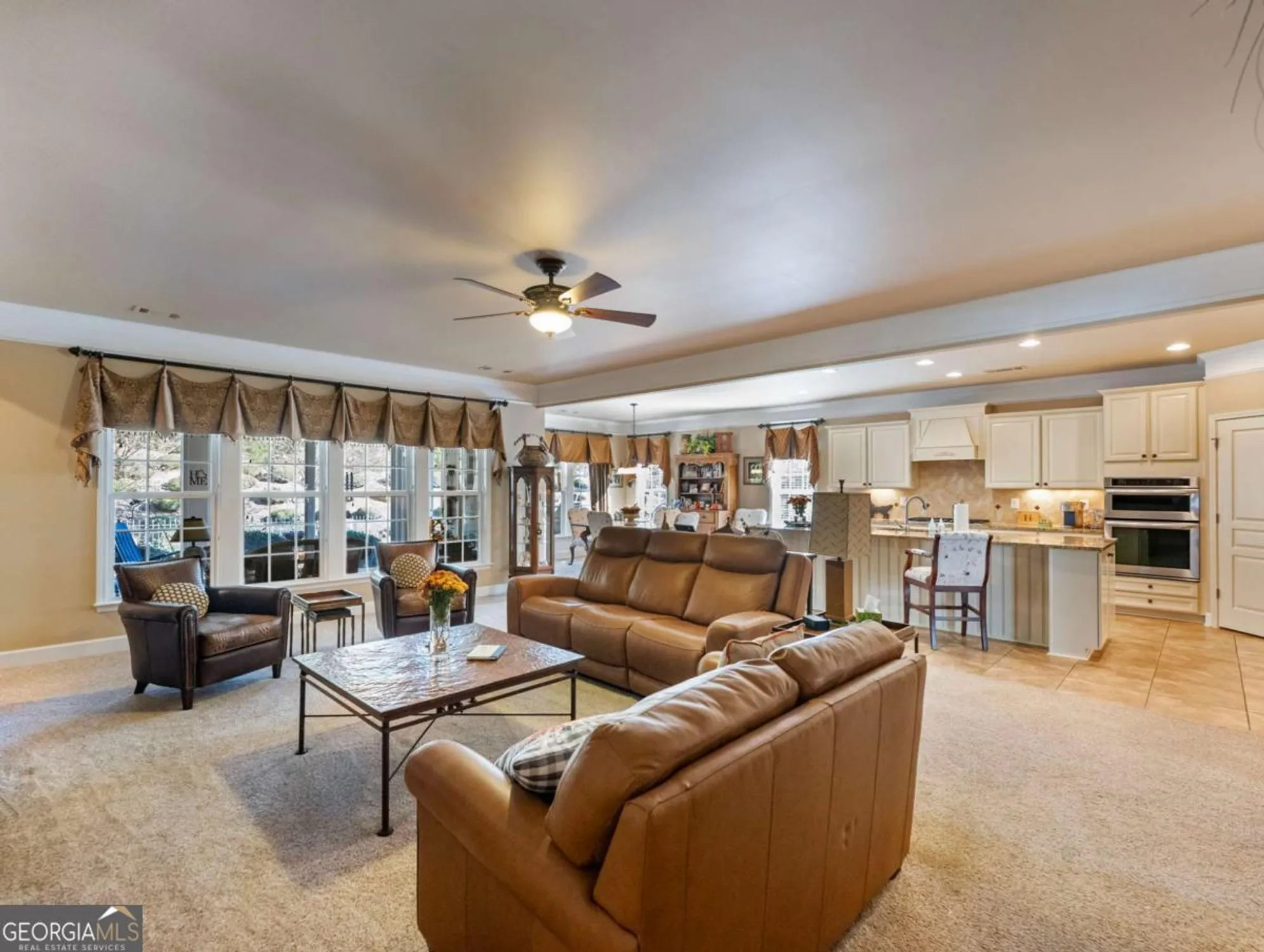 Property Slideshow image 11 of 51 | 6745 mill rock ct, Hoschton, GA, 30548