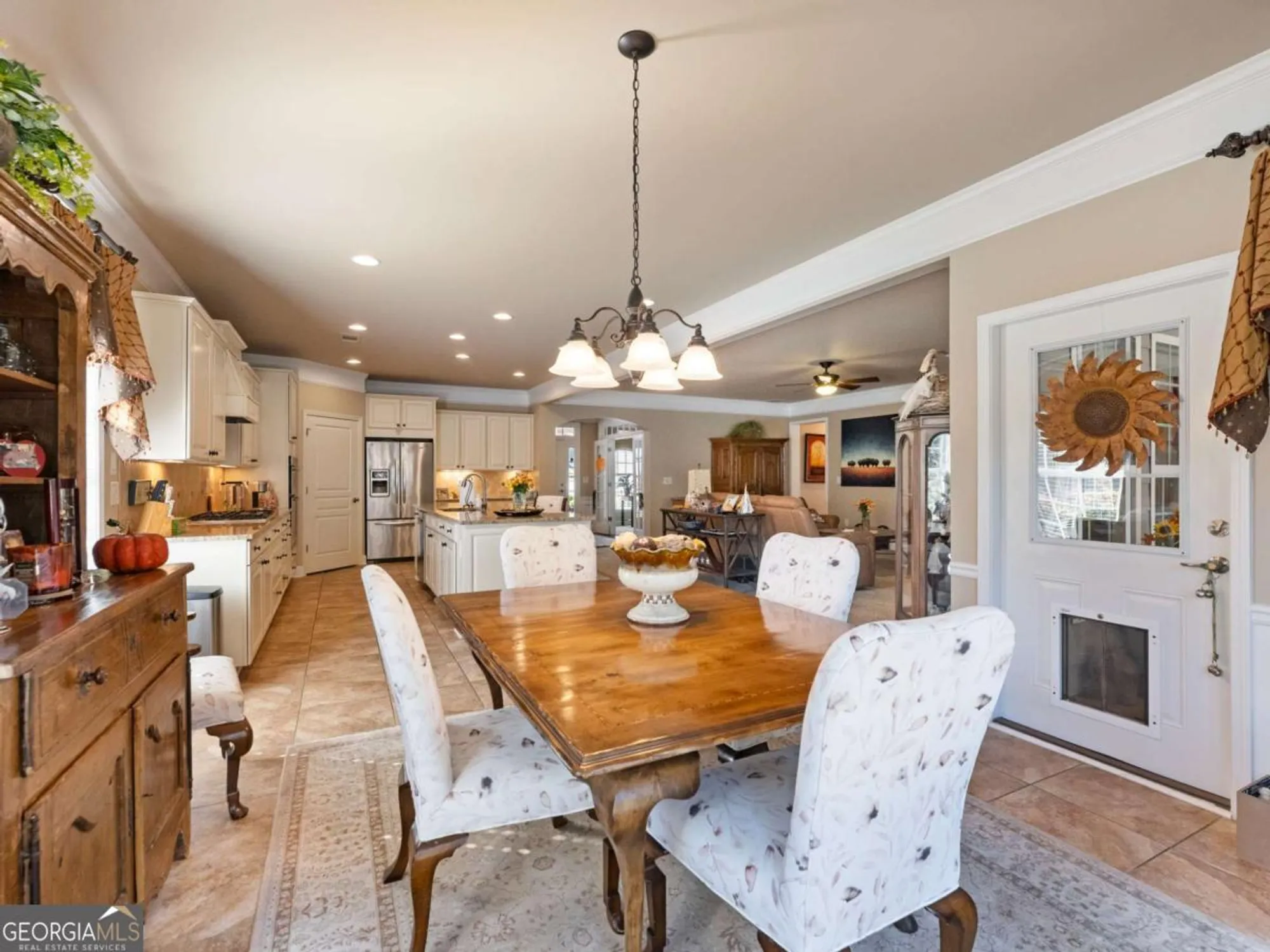 Property Slideshow image 19 of 51 | 6745 mill rock ct, Hoschton, GA, 30548